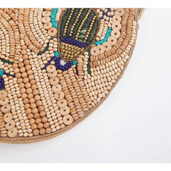 NEW ETHNIQUE scara raffia beaded wristlet in wood - Picture 3 of 3